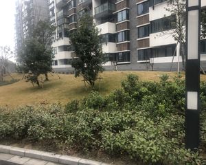馨湖茗苑60平两室精装楼层好