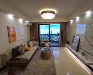 中海锦城,一线江景房,户型方正。