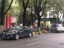 钥匙委托,电梯复式,带20㎡大露台,单价低,诚心卖