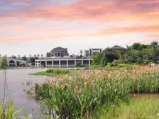 精装大三房带书房 品质临湖小区