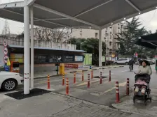 此房是地铁口的小一房,配套齐全,出行方便,总价低