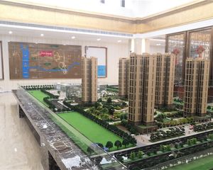 次新小区+周南旁+舒适度高+诚心出售+正地铁口