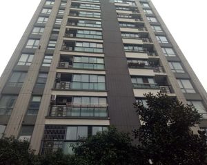 天水家园二期楼层好观江景精装可拎包入住诚心出售