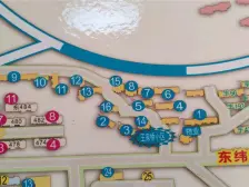 南北向简装两室交通方便看房方便