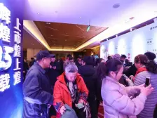 煌盛熙岸公园(煌盛泊悦府) 南北通透,采光好 装修好,环镜优美 周边匹套完善,,出行方便