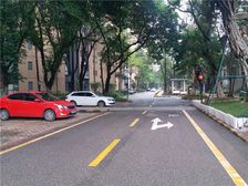 房子是南向的 又是独立厨房 还带租约 太少有了