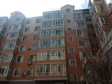 文治家园封闭小区南北向.楼层好配套齐全..