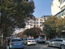 低楼层+南北通透+生活配套齐全+房子年代新