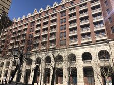 海河边小洋楼旅游拍照景点环境好