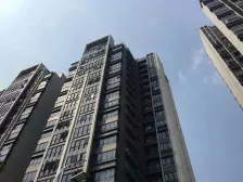 卓远景峰 3室1厅 南