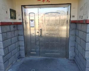 内蒙古农大东区住宅楼 2室1厅 南