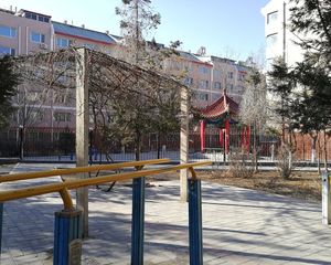 一楼 1楼 南北通透 买下做生意或开小饭桌 看房方便