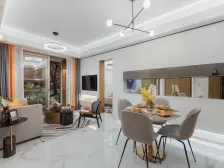 户型方正通透 正规4房2卫户型,小区环境好