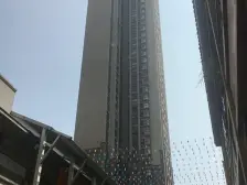 万达华府,南向三房,花园小区,安静舒适。