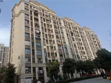 中海玉景湾花园精装三房 位置楼层都很好 前排无遮挡