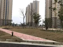 精品2居 次新房 环境优美 采光视野不错 交通便捷 钥匙