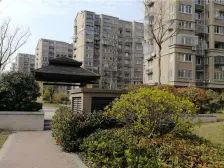 公园南苑2-1-1-1 98.76m2 168 万