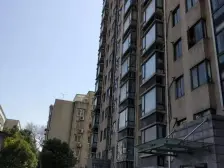 近地铁,中间楼层 电梯房,大平层,必看好房