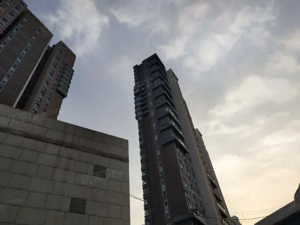 首创自在天地
