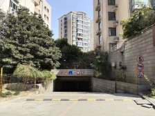 临地铁 交通便利 低密宜居 商圈成熟 带大花园