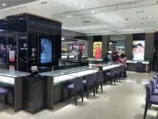 此房户型手续齐全,格局好,采光好,无遮挡,出行方便