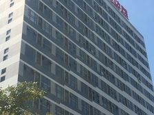 万达地铁,楼层好,采光好,毛坯房