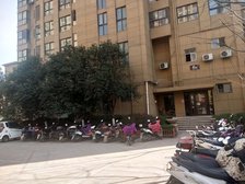 常绿大悦城142平精装四室可贷款毛坯价有钥匙