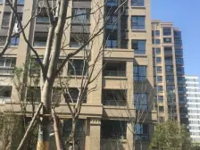 精装修飞机户型,地铁口高品质,楼层好带车位