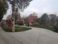 视野宽阔,小区环境优美,居住成本低