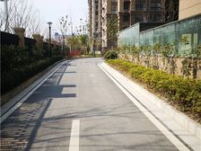 临江家园装修电梯房,品质装修 诚心出售