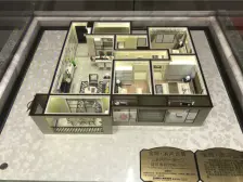 房子格局好,价格低,楼龄新,小区位置棒,地块方正