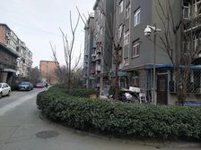 丰台地铁八号线万源南里一层三居满五年