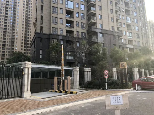 百瑞景中央生活区六期
