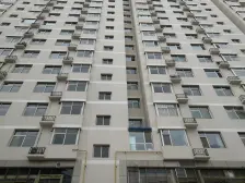 广场 广场北里 主席台后面 电梯高层 楼龄新可按揭