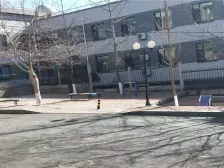 精装修三室一卫户型封闭小区小区环境好,物业管理好!