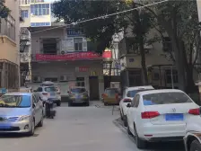 嵩山路淮河路,满五年正常税费 ,双气,地铁口。
