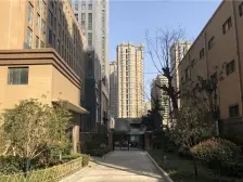 园林式小区两梯四户,业主诚意出售没有车位120多万!