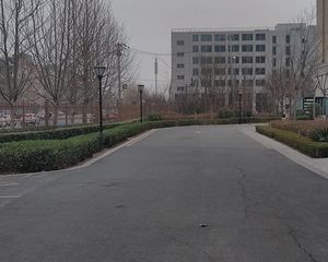 通泰国际公馆1室1厅南