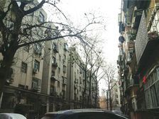 优质房源推荐,公园旁,出门就是公交站