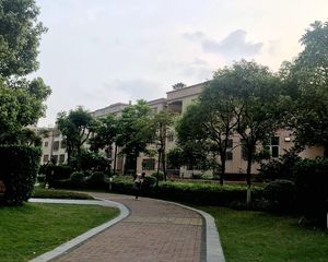 满五年唯一物业,税费仅交契税,看房随时方便