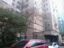 小户型电梯两房,地处虹桥开发区CBD