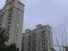 产权清晰 电梯房,精装 必看好房
