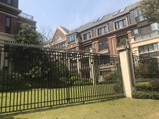 前滩南8号线,带花园洋房,生活便利,业主诚意出售