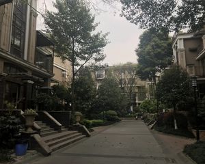泰基花溪谷4室2厅南北