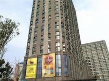 地铁口精装现房公寓拎包住看房方便视野开阔