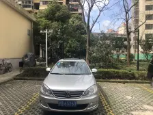 新上房源,总价低。带小花园,房东诚意出售!!!!