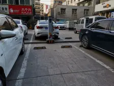 双地铁,楼层采光好,户型方正。业主诚售