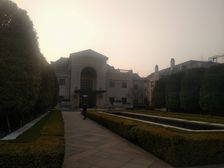 近西郊宾馆,低密度平墅社区。千万装修,拎包入住。