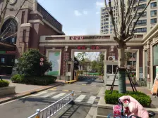 奉贤新城+万科新上三房+产权子母车位+地铁+新华医院!