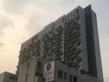 东逸湾别墅居中位置,正南位置,采光充足